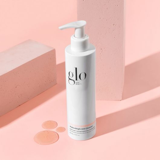 Hydra Bright AHA Cleanser 200 ml - Glo Skin Beauty UK&I